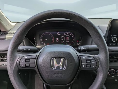 Certified 2025 Honda Accord LX image 28