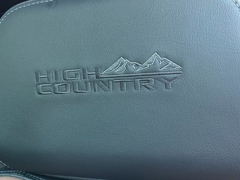 Used 2023 Chevrolet Silverado 2500 High Country w/ Z71 Off-Road Package image 36