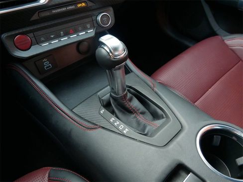 Used 2025 Ford Mustang GT Premium image 23