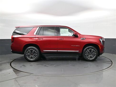 New 2026 GMC Yukon Elevation image 4
