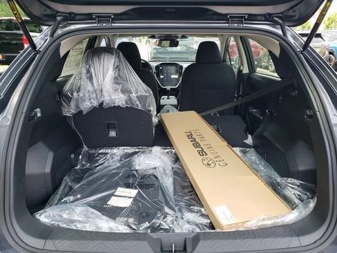 Used 2025 Subaru Impreza 2.0i Sport image 5