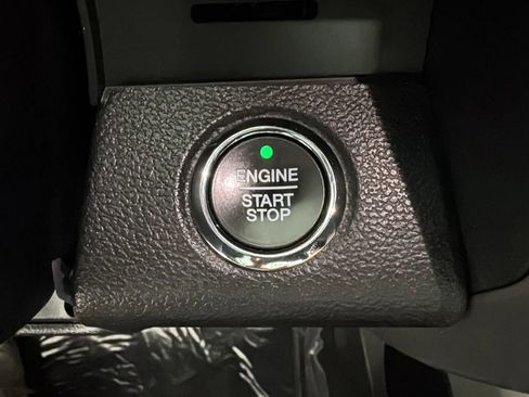 Used 2020 Ford F150 Platinum w/ Equipment Group 701A Luxury image 25