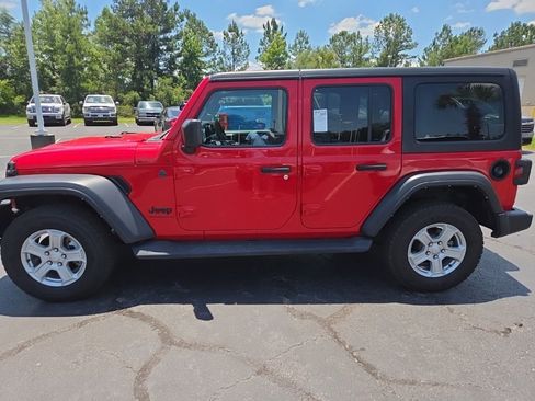 Used 2023 Jeep Wrangler Unlimited Sport AWD/4WD image 28
