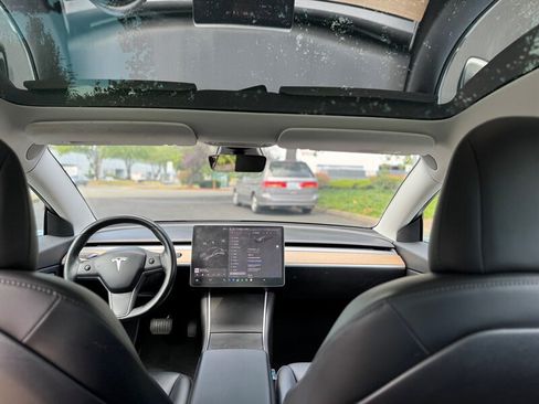 Used 2018 Tesla Model 3 Long Range AWD/4WD image 20