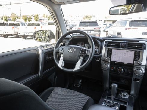 Used 2024 Toyota 4Runner SR5 image 23