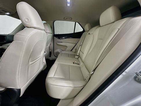 Used 2022 Buick Envision Essence w/ Technology Package I FWD image 26