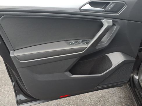 Certified 2022 Volkswagen Tiguan S AWD/4WD image 17