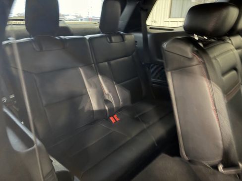 Used 2025 Ford Explorer ST-Line w/ ST-Line Street Pack image 28