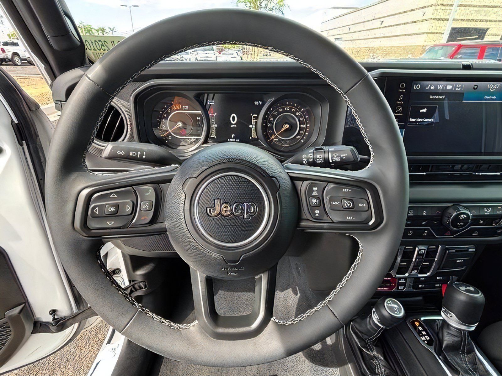 Used 2025 Jeep Wrangler Unlimited Rubicon w/ Steel Bumper Group AWD/4WD image 12
