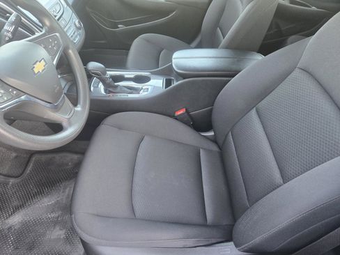 Used 2024 Chevrolet Malibu LT FWD image 11