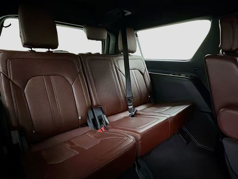 Used 2024 Ford Expedition Max Limited image 29