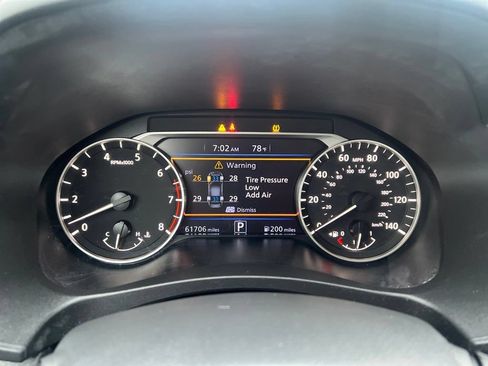Used 2024 Nissan Altima 2.5 SR FWD image 4