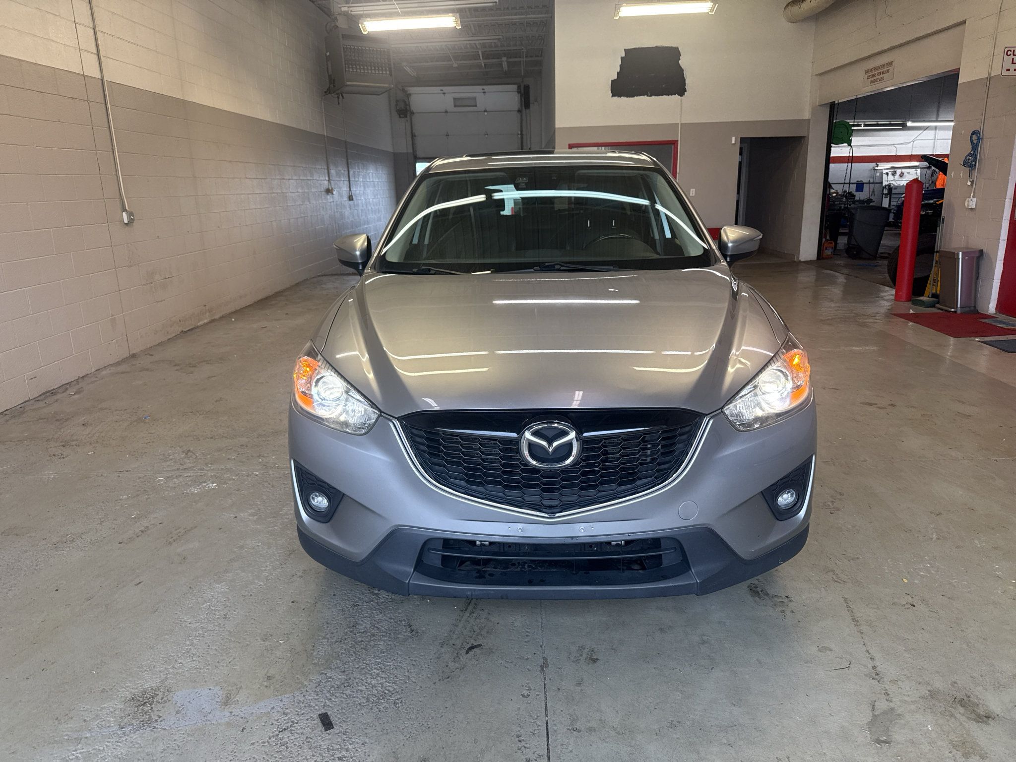 Used 2015 MAZDA CX-5 Grand Touring AWD/4WD image 2