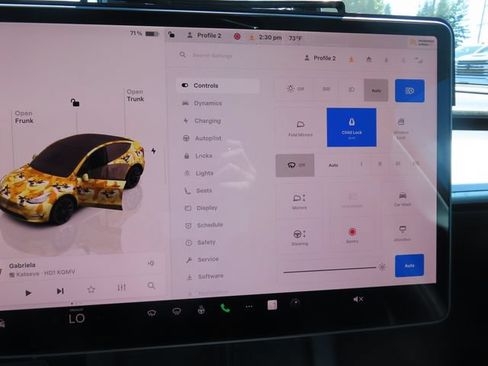 Used 2022 Tesla Model Y Long Range AWD/4WD image 18