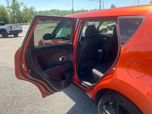 Used 2019 Kia Soul + FWD image 20