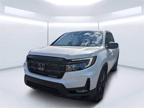 New 2026 Honda Ridgeline Black Edition image 7