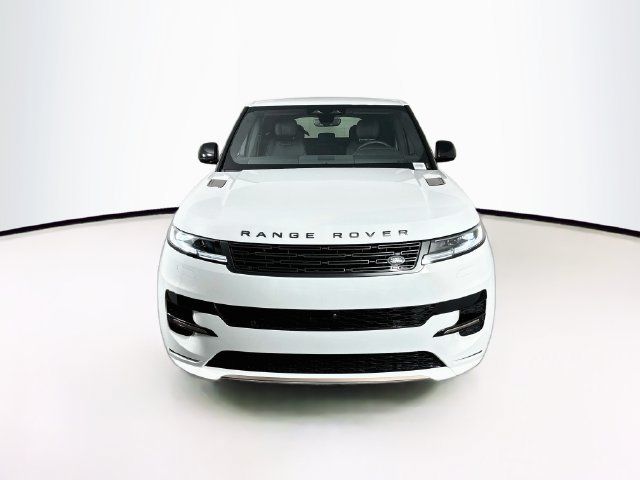 New 2026 Land Rover Range Rover Sport Dynamic SE AWD/4WD image 2