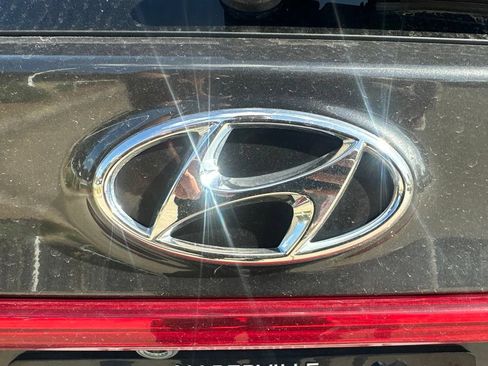 Used 2023 Hyundai Santa Fe Calligraphy w/ Cargo Package AWD/4WD image 9