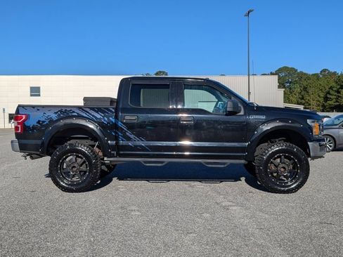 Used 2018 Ford F150 XLT image 3