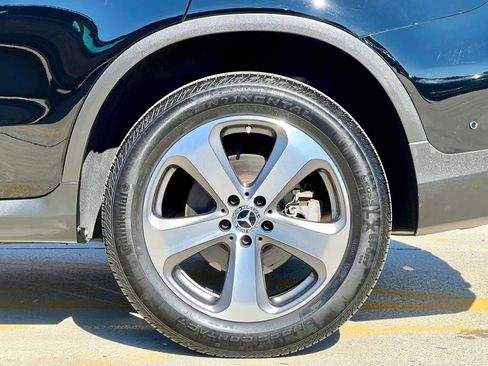 Certified 2022 Mercedes-Benz GLC 300 4MATIC image 9