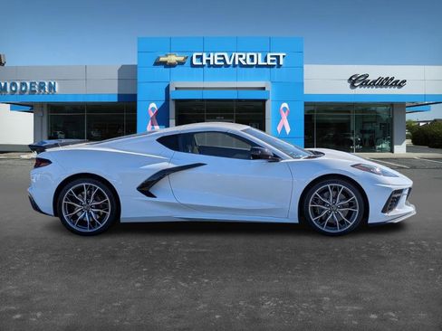 New 2026 Chevrolet Corvette Stingray Preferred Cpe w/ Z51 Performance Package image 6