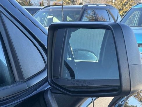 Used 2022 Chevrolet Silverado 1500 Custom image 27