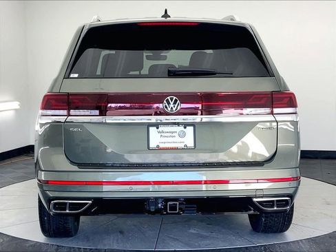 New 2026 Volkswagen Atlas SEL Premium R-Line image 5
