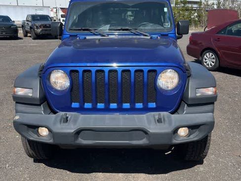 Used 2018 Jeep Wrangler Unlimited Sport image 8