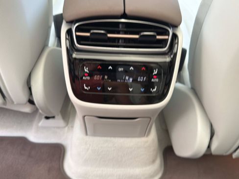 Certified 2023 Mercedes-Benz EQS 450+ SUV image 15