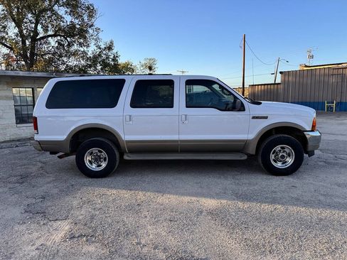 Used 2000 Ford Excursion Limited image 8
