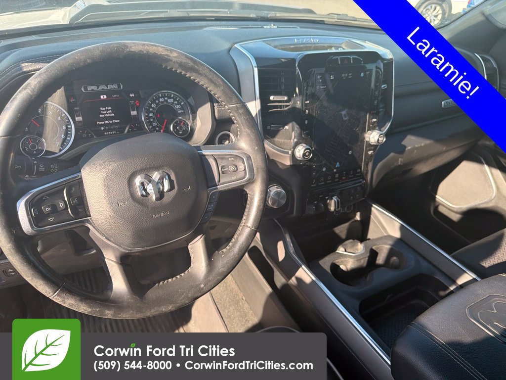 Used 2022 RAM 1500 Laramie AWD/4WD image 10