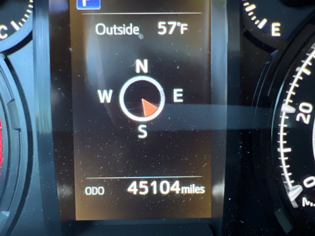 Used 2022 Toyota 4Runner SR5 Premium AWD/4WD image 16