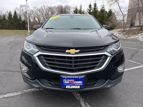 Used 2018 Chevrolet Equinox LT image 2