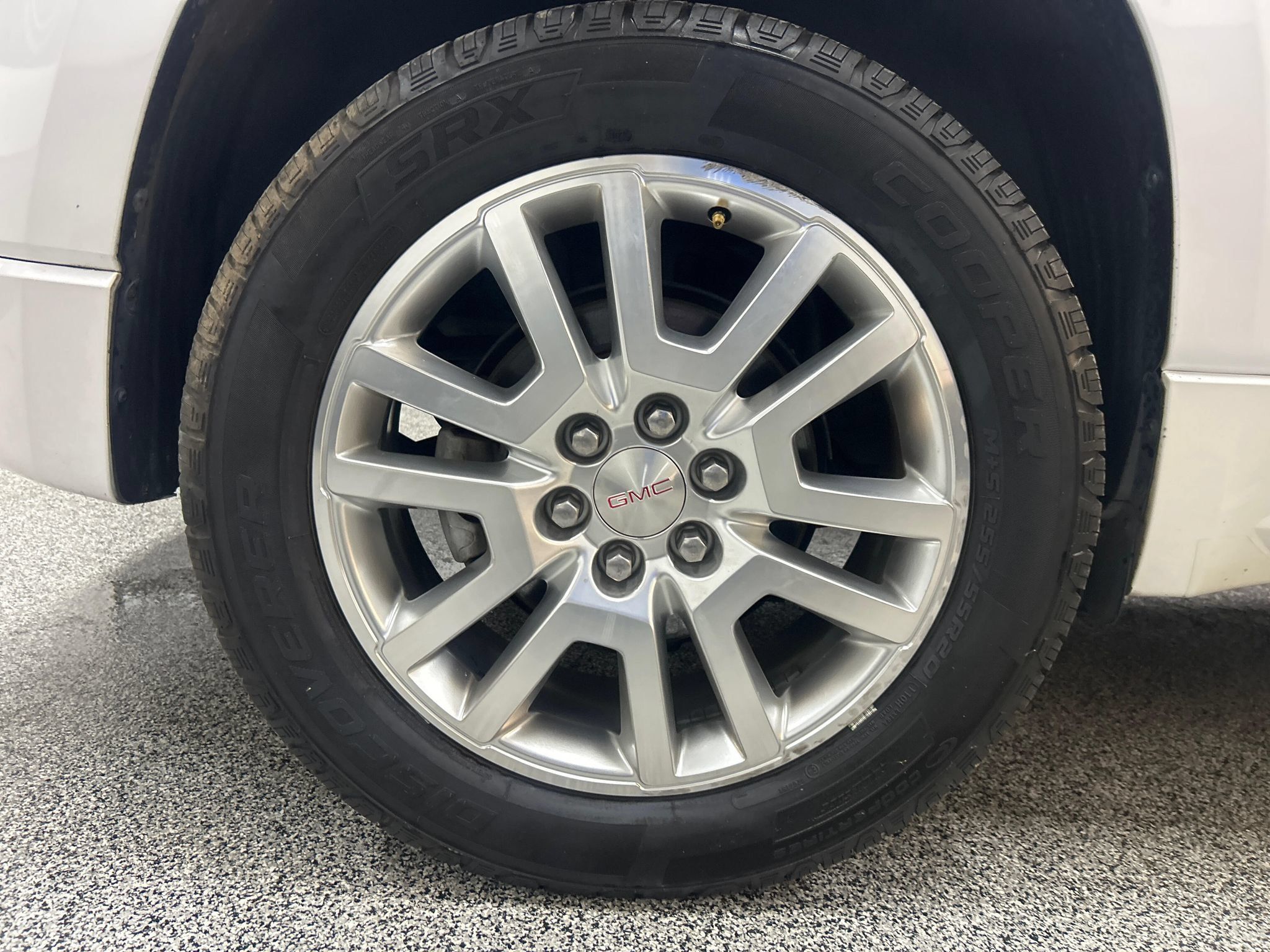 Used 2016 GMC Acadia Denali AWD/4WD image 7