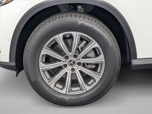 Certified 2026 Mercedes-Benz GLC 300 image 24