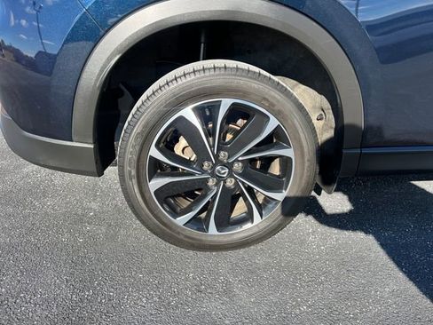 Used 2023 MAZDA CX-5 AWD 2.5 S w/ Premium Plus Pkg image 13