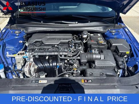 Used 2024 Hyundai Elantra SEL w/ Convenience Package FWD image 58