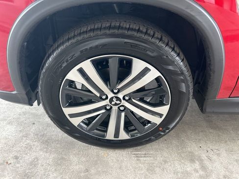 New 2025 Mitsubishi Outlander Sport SE image 12