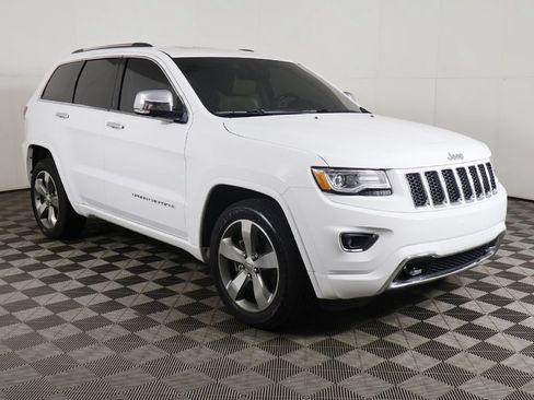 Used 2015 Jeep Grand Cherokee Overland AWD/4WD image 54
