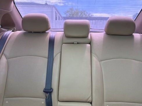 Used 2014 Hyundai Sonata Limited w/ Technology Package 05 FWD image 22