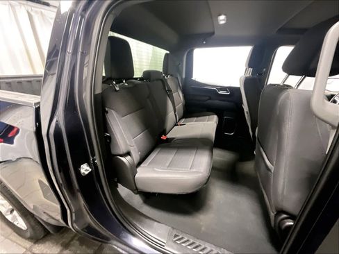 Used 2023 Chevrolet Silverado 1500 LT image 16