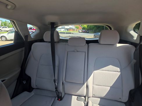Used 2021 Hyundai Tucson Value FWD image 23