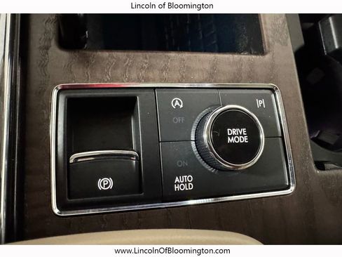 Used 2024 Lincoln Navigator Reserve AWD/4WD image 61