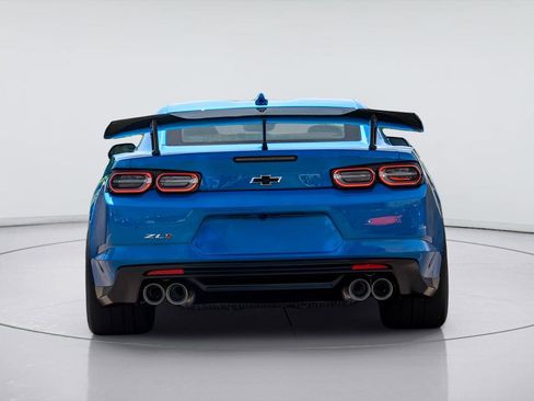 Used 2024 Chevrolet Camaro ZL1 RWD image 7