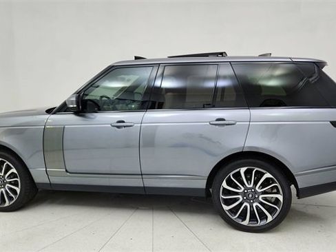 Used 2022 Land Rover Range Rover Westminster Edition image 4
