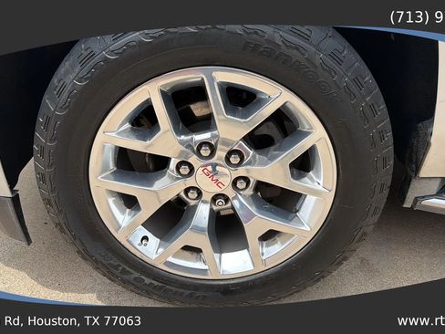 Used 2016 GMC Yukon XL SLT w/ Open Road Package RWD image 13