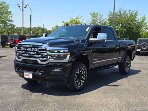 Certified 2025 RAM 3500 Limited AWD/4WD image 4
