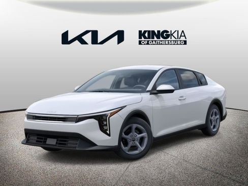 Certified 2025 Kia K4 LXS image 1
