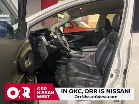 Used 2024 Nissan Murano SV w/ SV Midnight Edition Package image 15