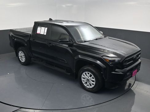 Used 2024 Toyota Tacoma SR5 image 14
